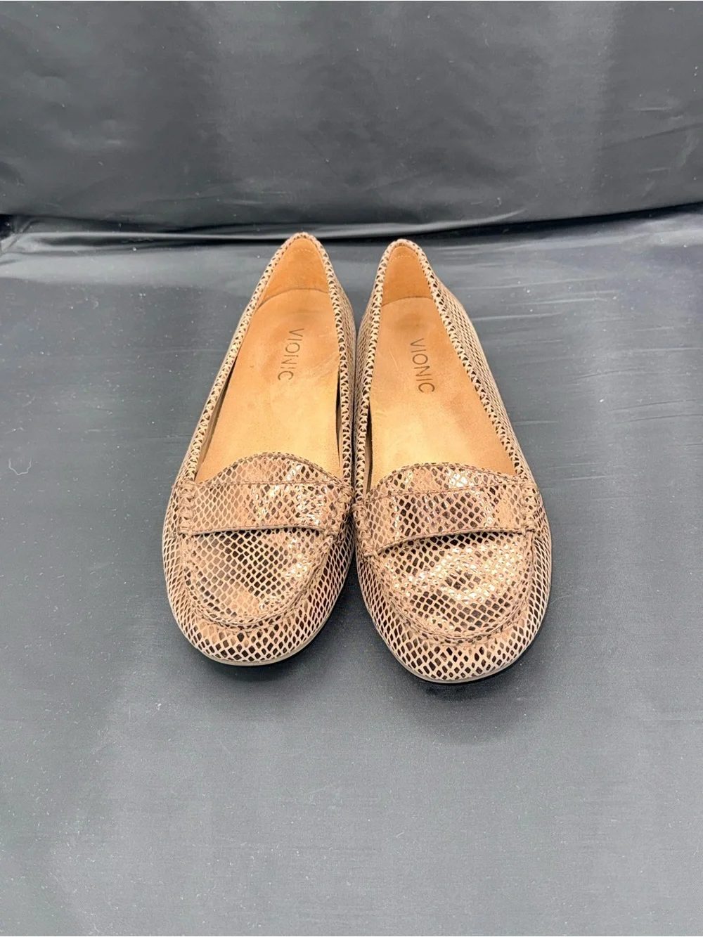 Vionic Snake Print Loafers 7.5 Brown Metallic Penny Preppy Quiet Luxury Flats